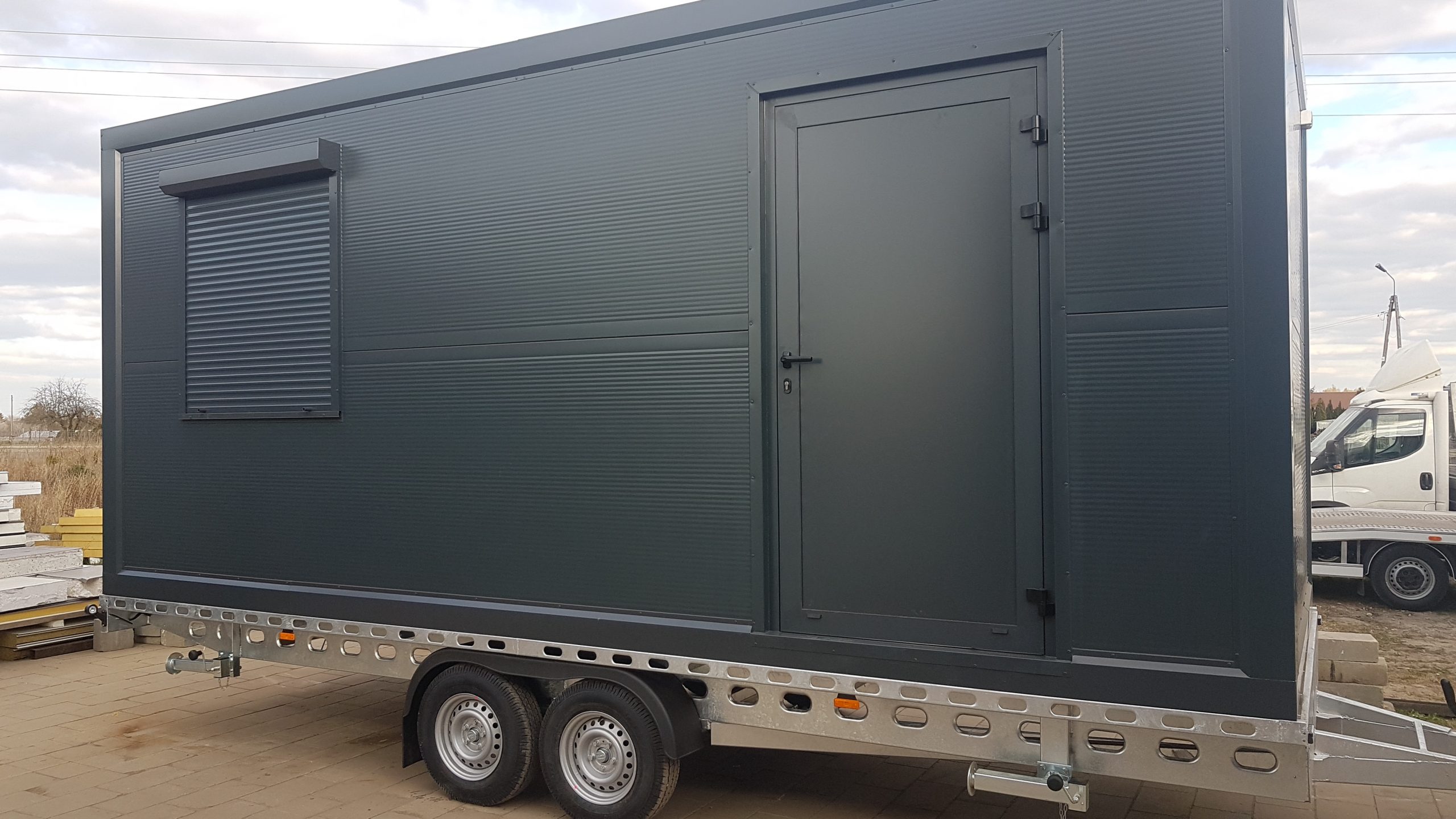 Tinny House 6m x 2.5m