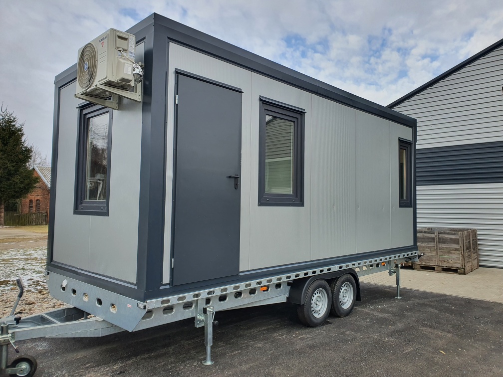 Mobile Workshop ( 6 x 2.5m )