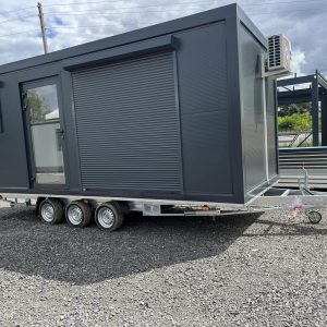 Tiny House ( 6m x 2.3m )