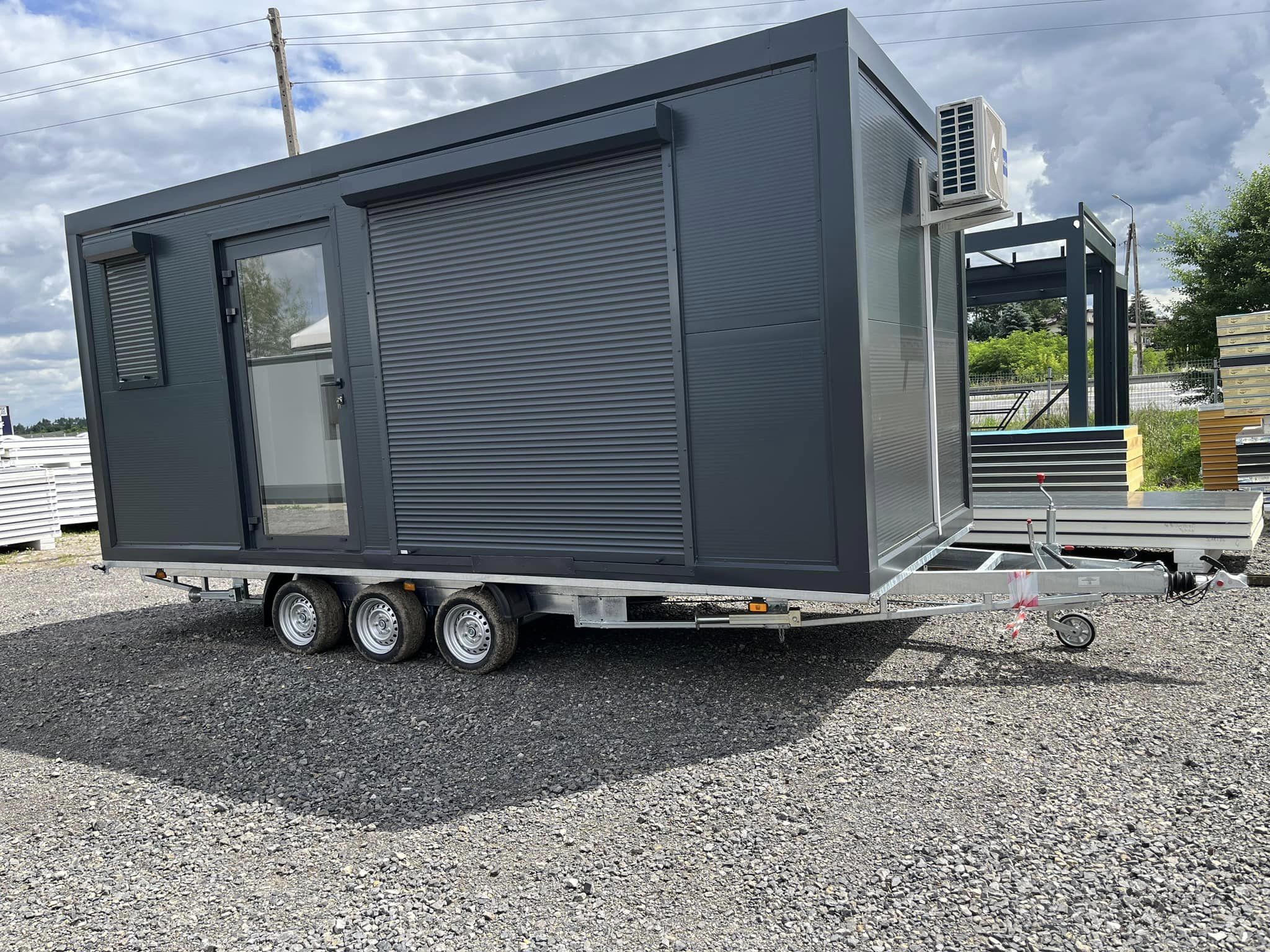 Tiny House ( 6m x 2.3m )